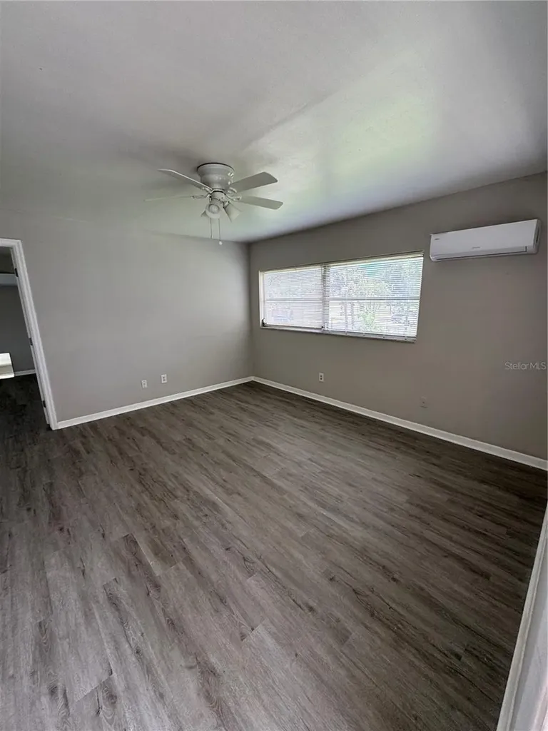 615 Oak Avenue Clearwater FL 33756