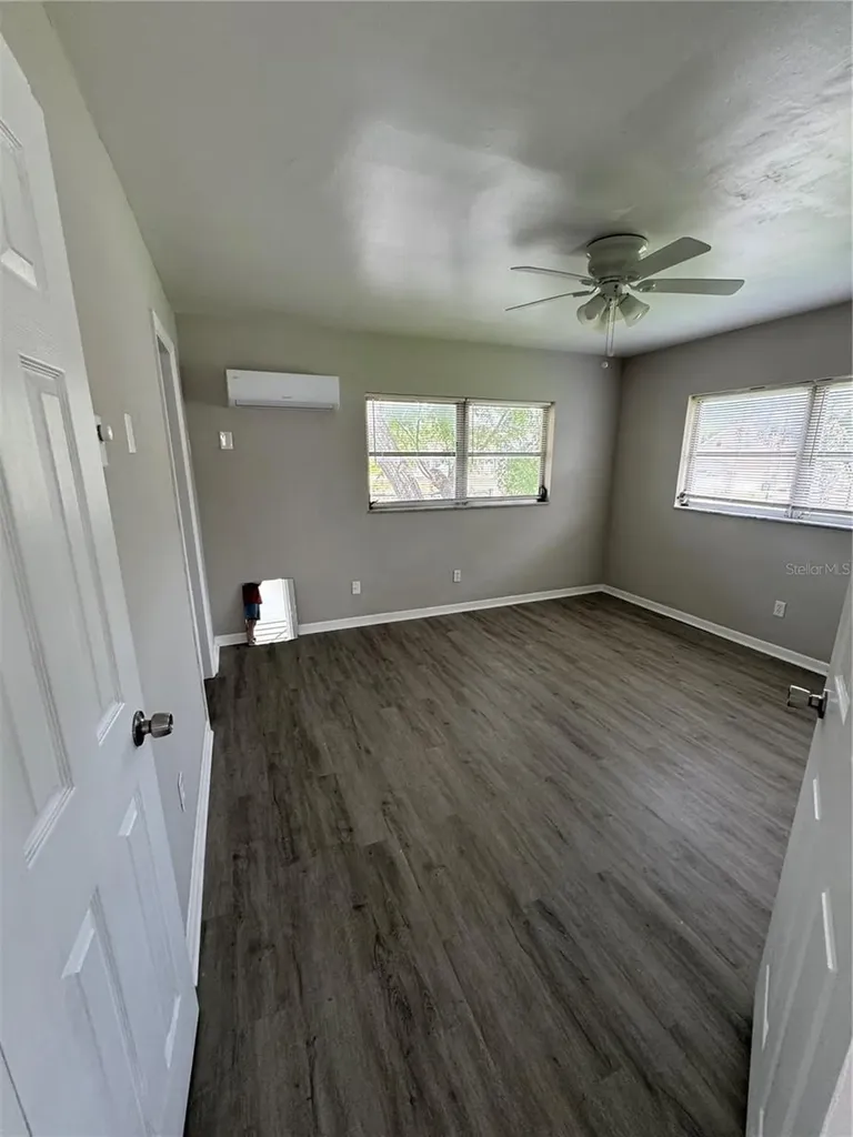 615 Oak Avenue Clearwater FL 33756
