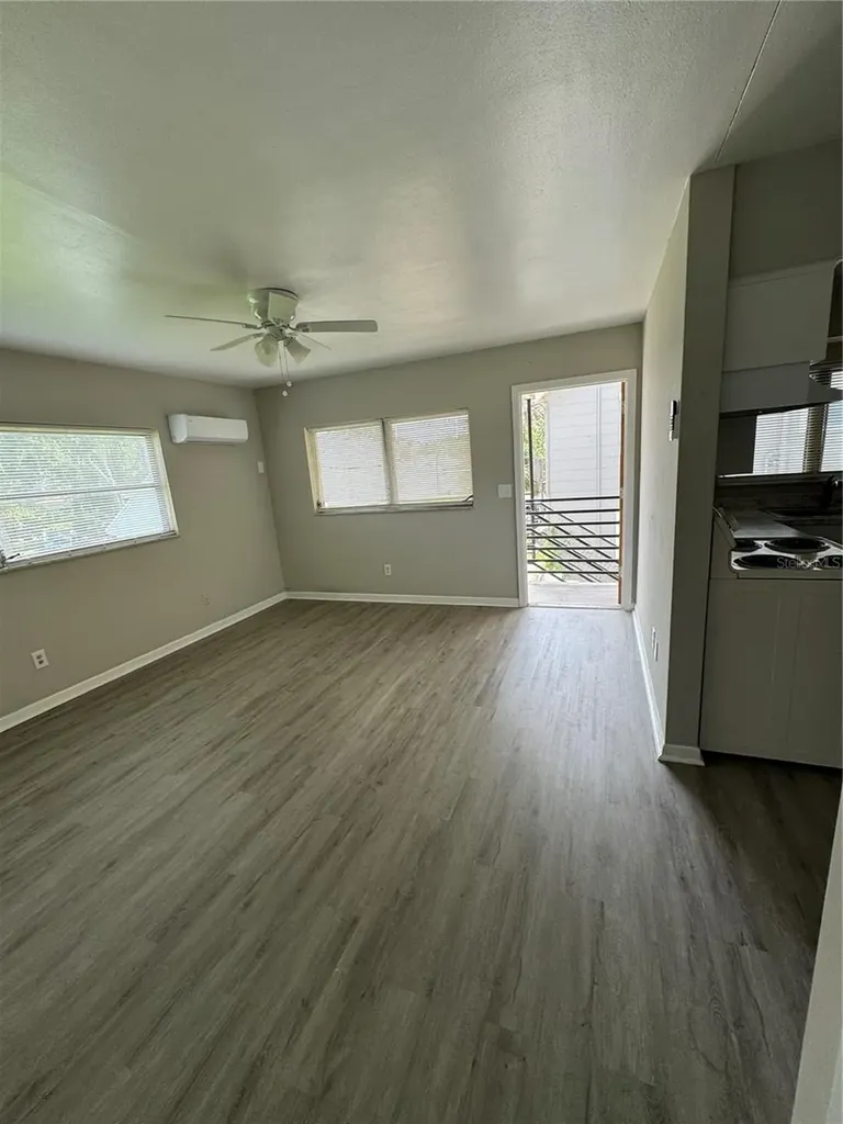 615 Oak Avenue Clearwater FL 33756