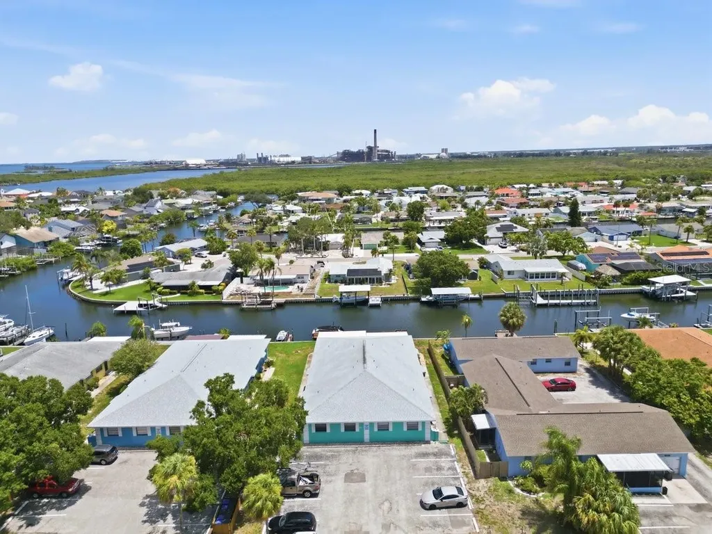 1041 Apollo Beach Boulevard Apollo Beach FL 33572