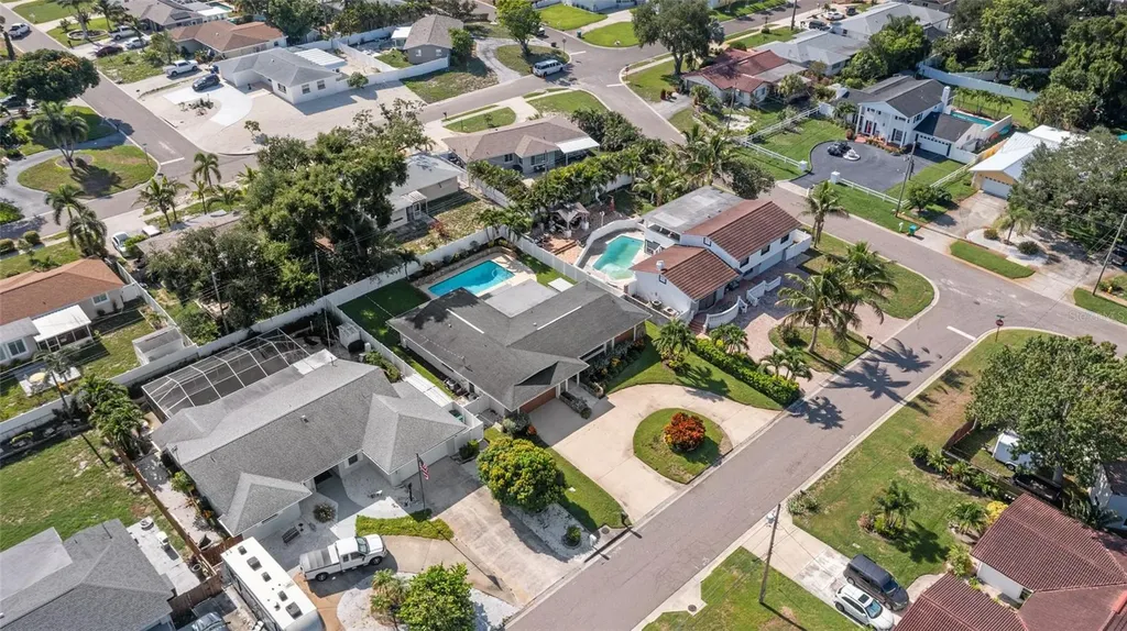 6249 Hillside Avenue Seminole FL 33772