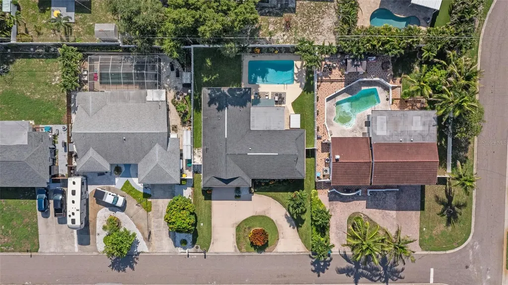 6249 Hillside Avenue Seminole FL 33772