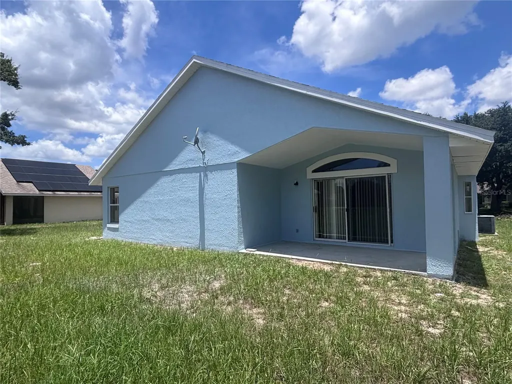 131 Cedarpark Lane Davenport FL 33837