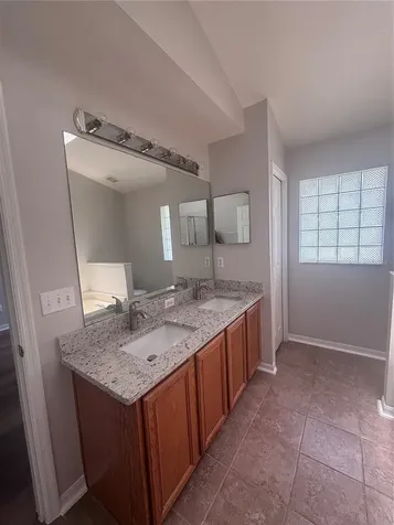 131 Cedarpark Lane Davenport FL 33837