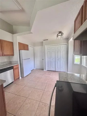 131 Cedarpark Lane Davenport FL 33837