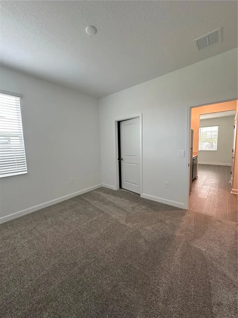 1656 Contentment Loop Kissimmee FL 34744