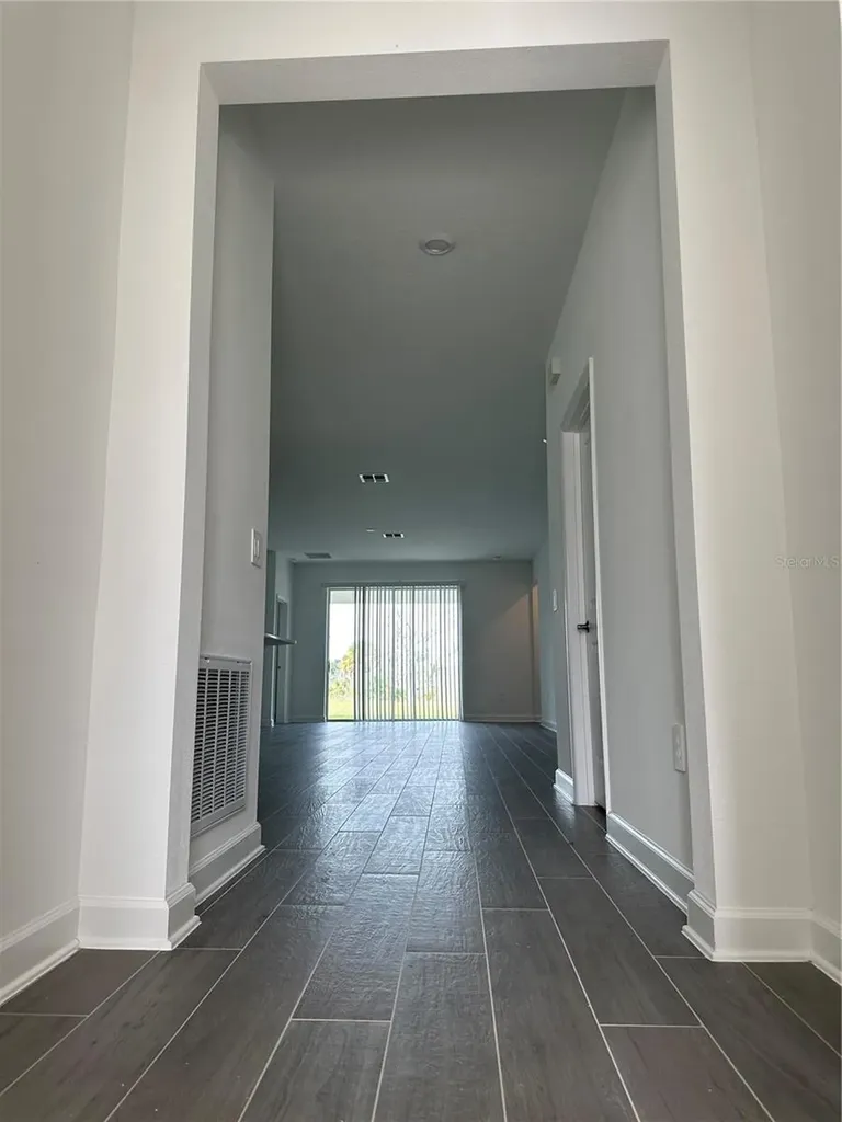 1656 Contentment Loop Kissimmee FL 34744