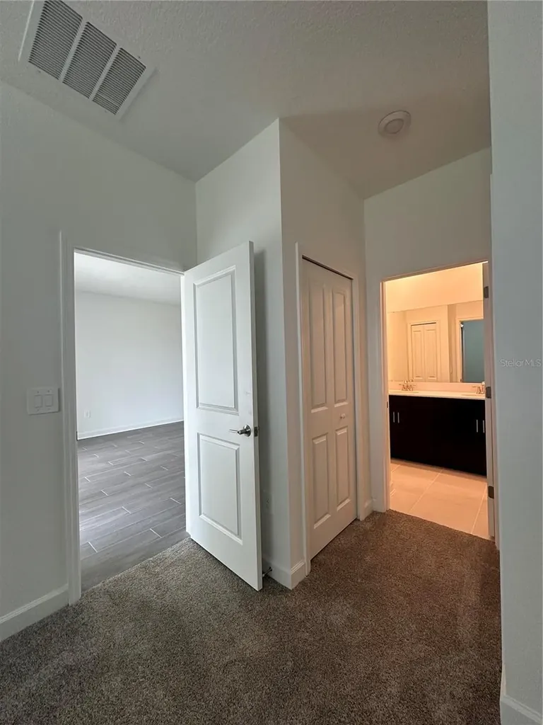 1656 Contentment Loop Kissimmee FL 34744