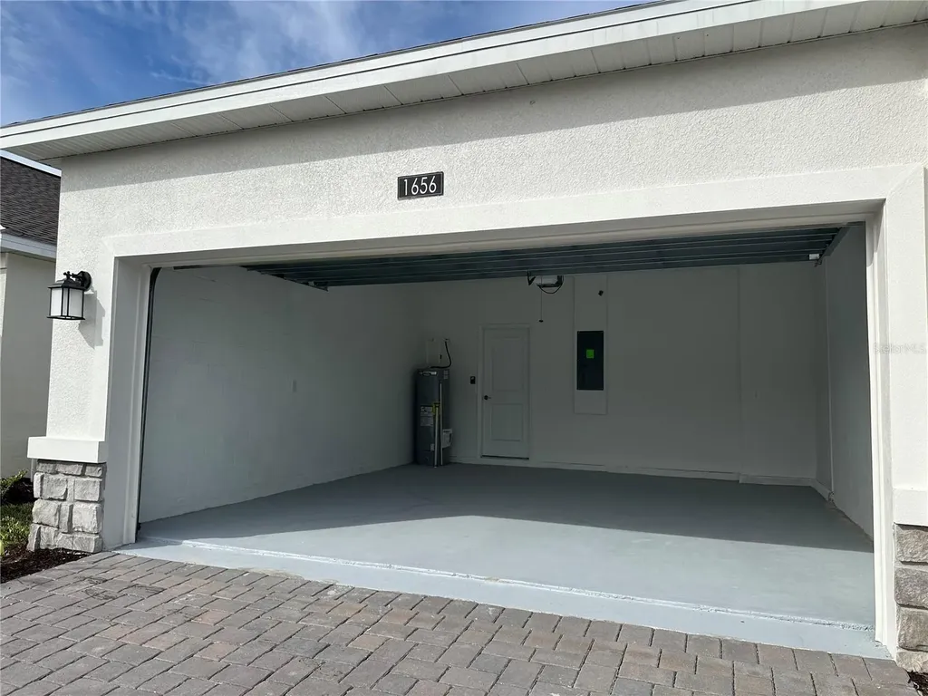 1656 Contentment Loop Kissimmee FL 34744