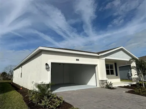 1656 Contentment Loop Kissimmee FL 34744