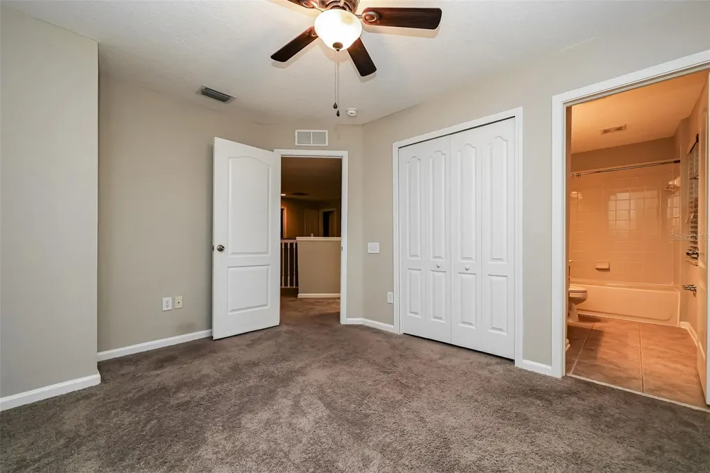 2026 Heartland Circle Valrico FL 33594