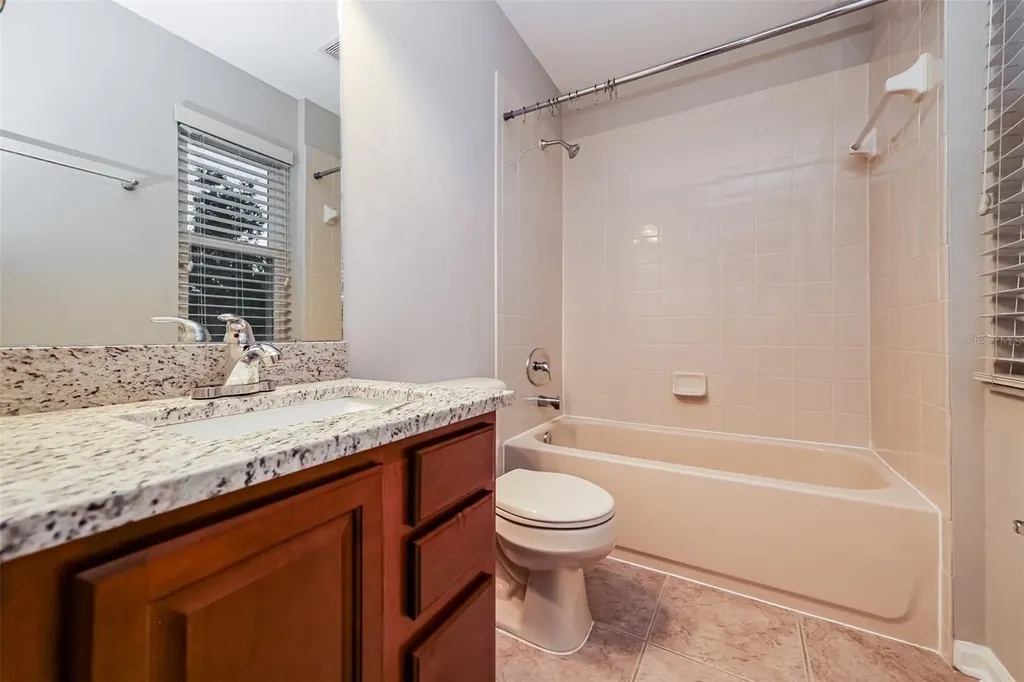 2026 Heartland Circle Valrico FL 33594