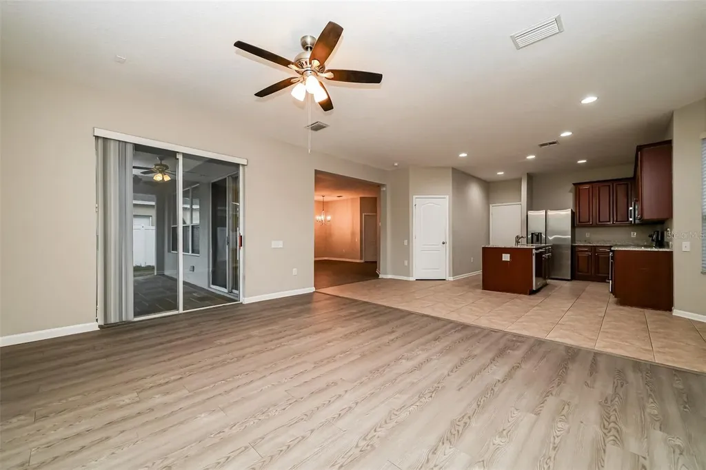 2026 Heartland Circle Valrico FL 33594