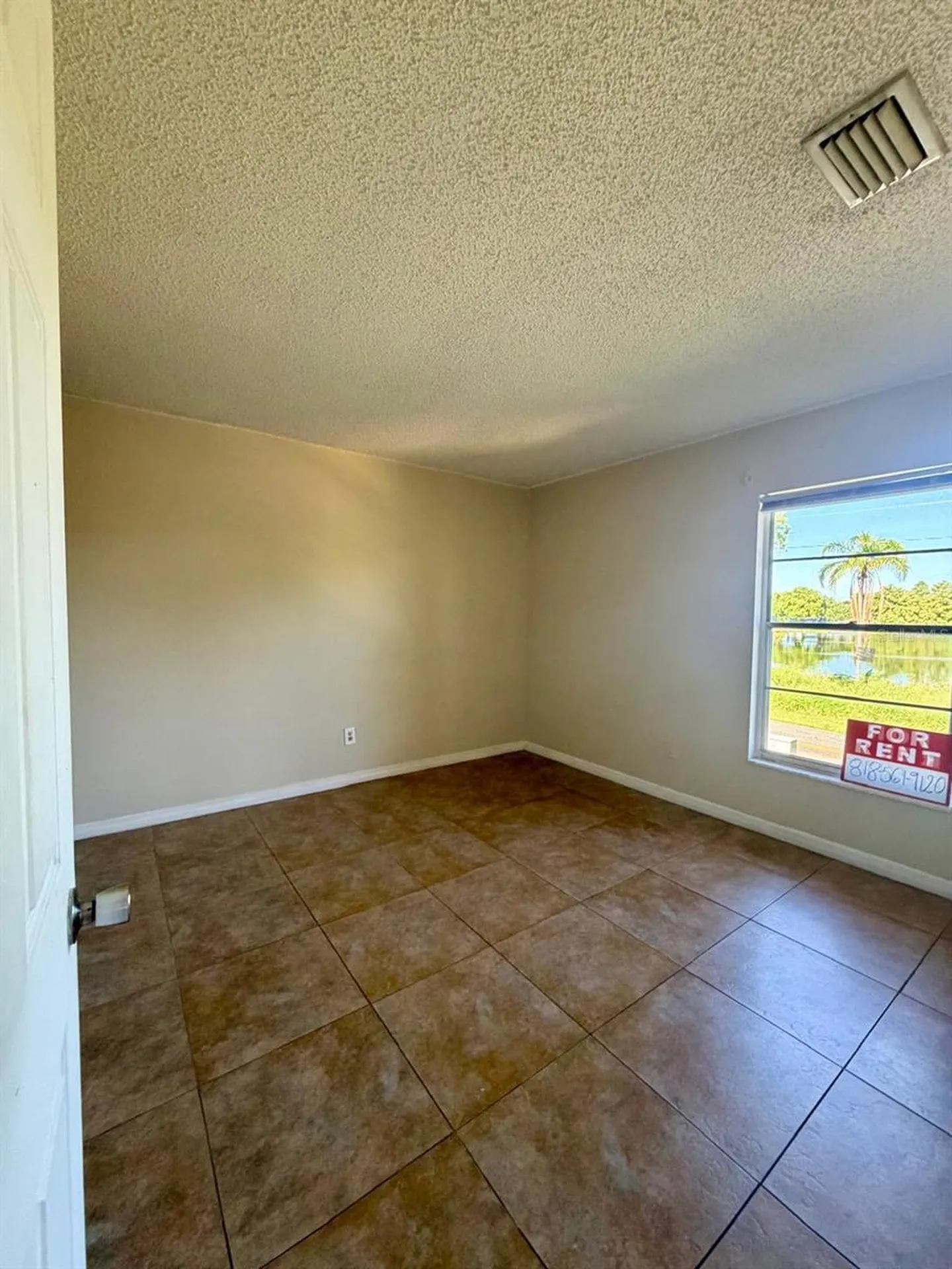 2975 S Fern Creek Avenue Orlando FL 32806