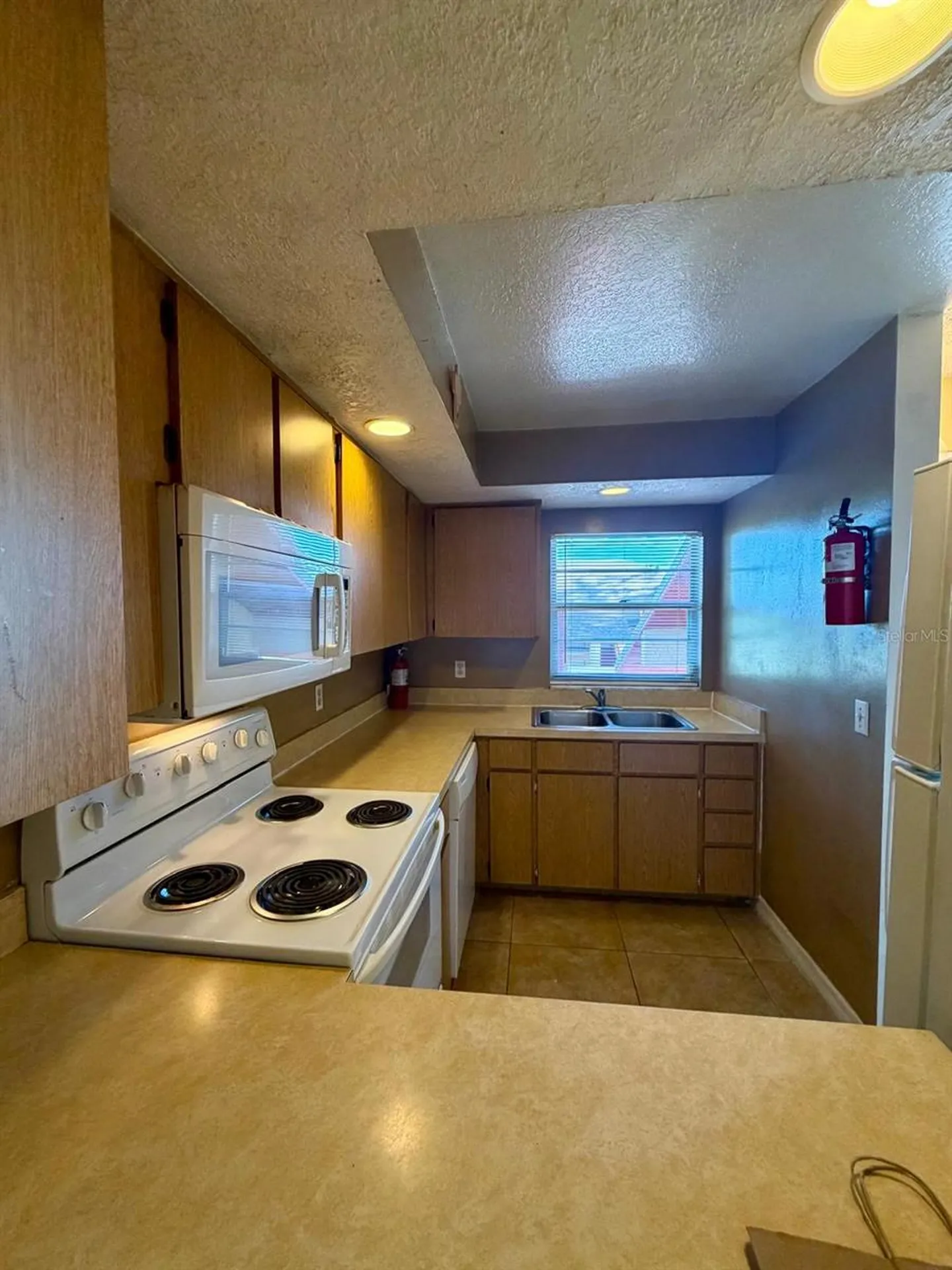 2975 S Fern Creek Avenue Orlando FL 32806