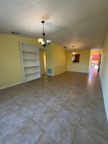 2975 S Fern Creek Avenue Orlando FL 32806