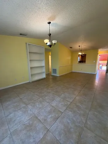 2975 S Fern Creek Avenue Orlando FL 32806