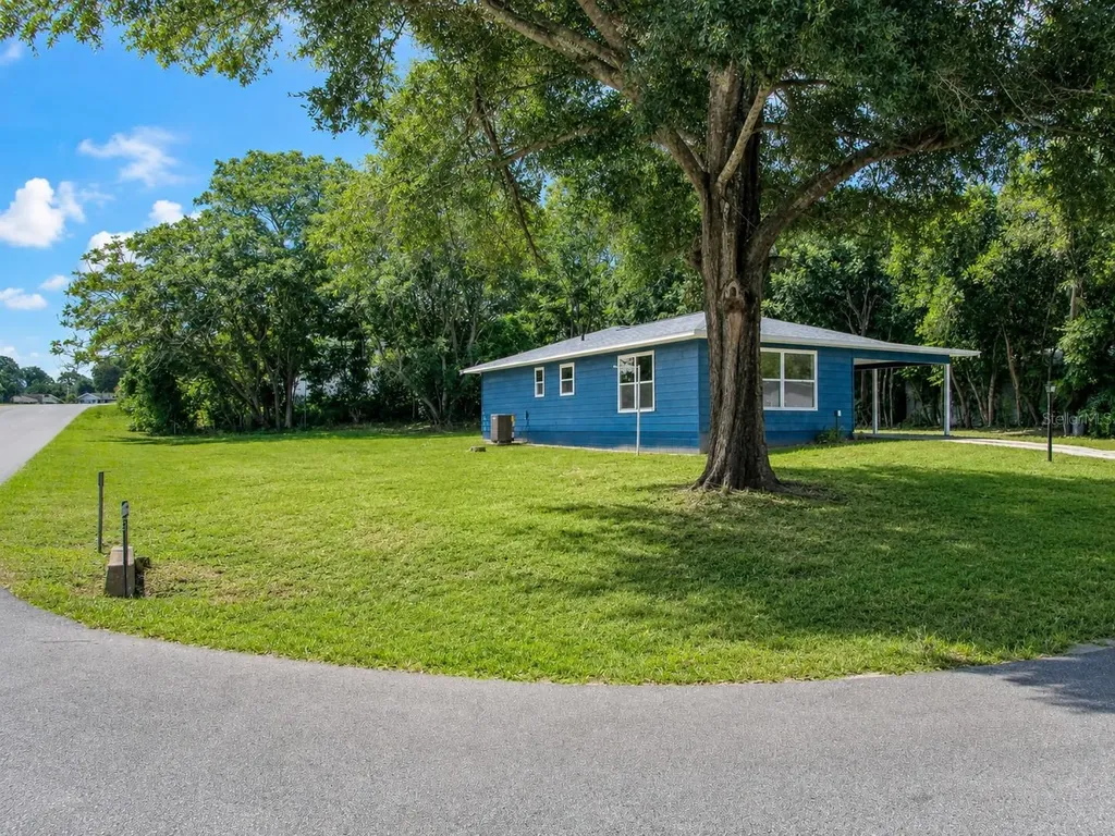 49 Lake Court Loop Ocala FL 34472