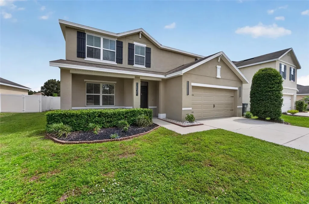 9637 Troncais Circle Thonotosassa FL 33592