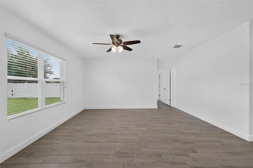 9637 Troncais Circle Thonotosassa FL 33592