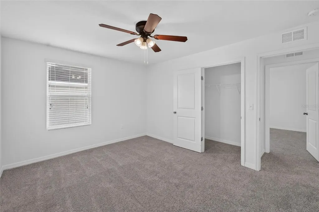 9637 Troncais Circle Thonotosassa FL 33592