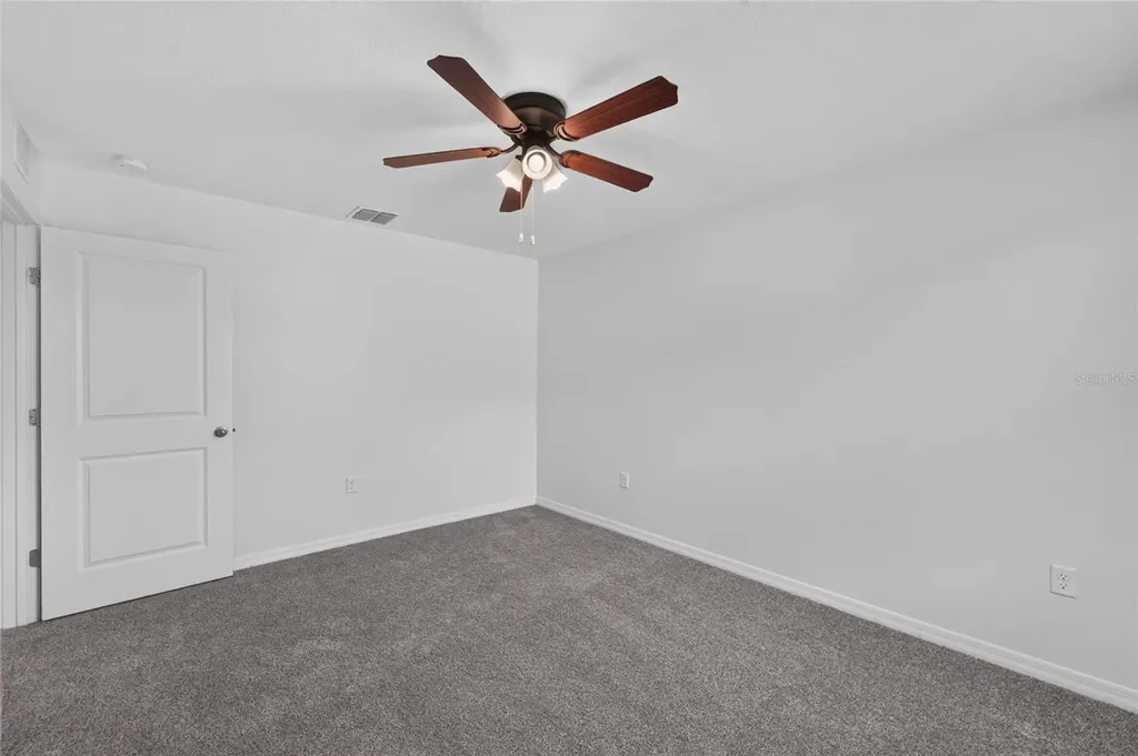 9637 Troncais Circle Thonotosassa FL 33592