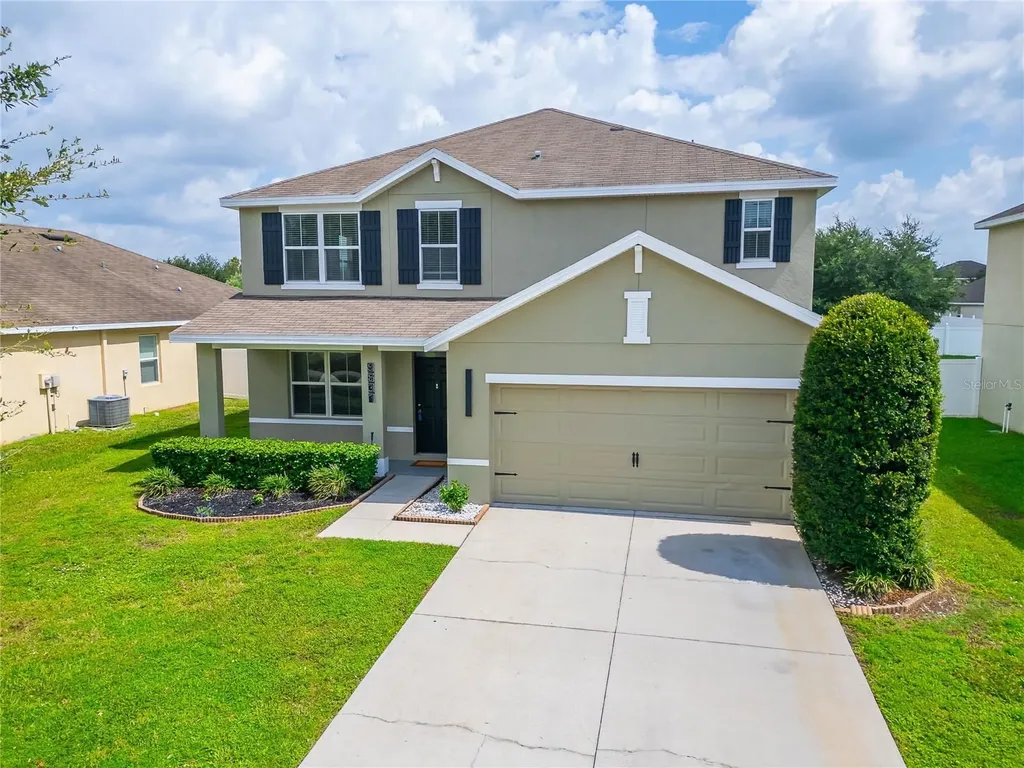 9637 Troncais Circle Thonotosassa FL 33592