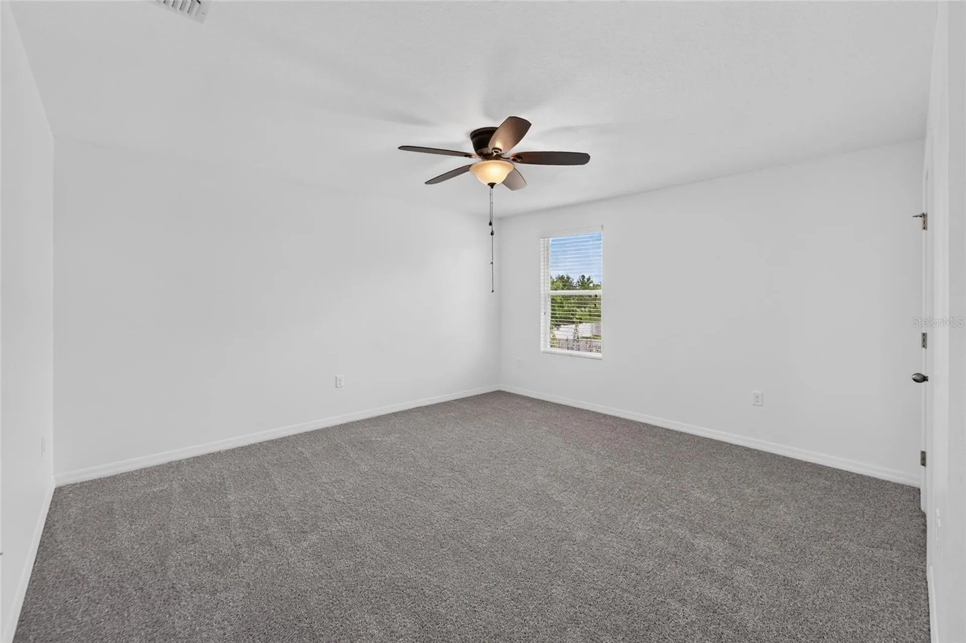 9637 Troncais Circle Thonotosassa FL 33592