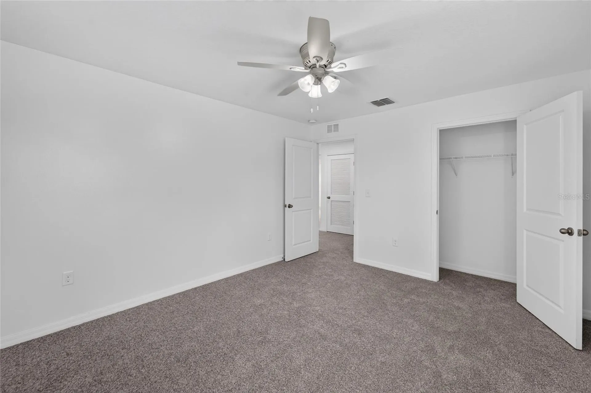 9637 Troncais Circle Thonotosassa FL 33592