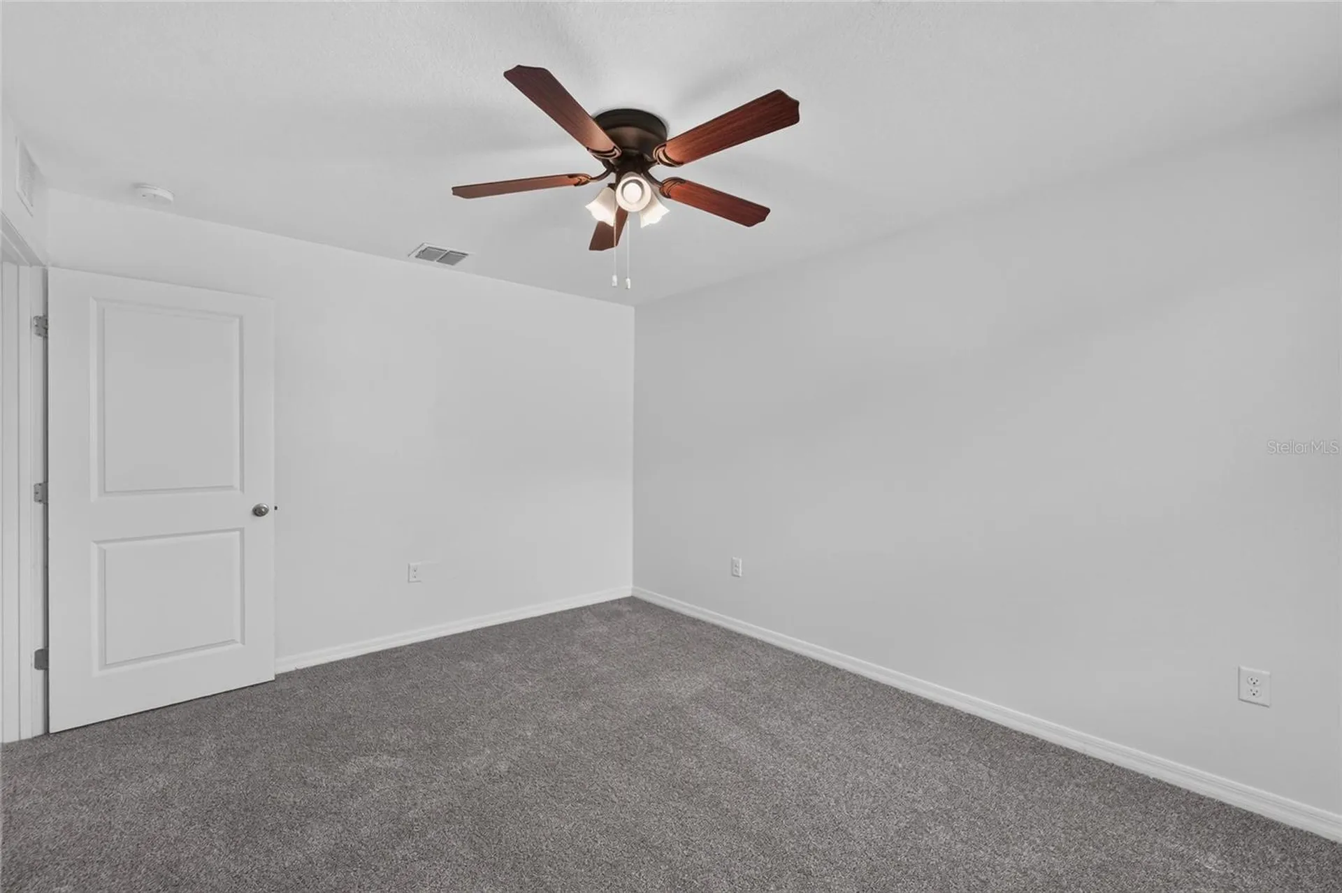 9637 Troncais Circle Thonotosassa FL 33592
