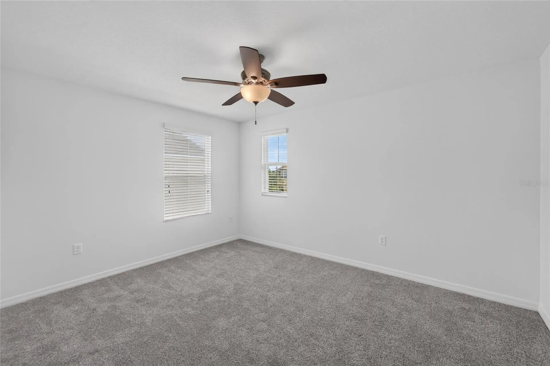 9637 Troncais Circle Thonotosassa FL 33592