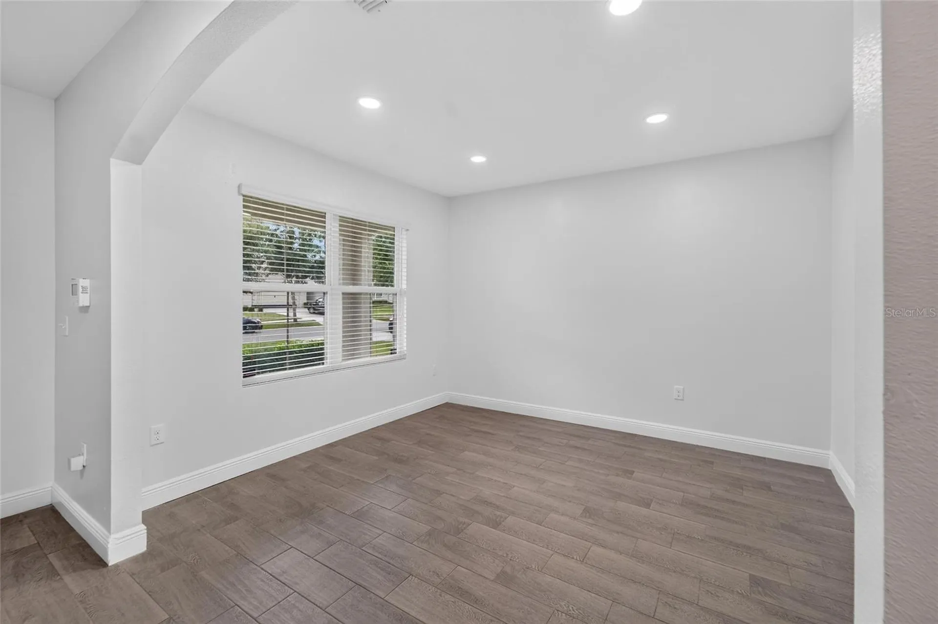 9637 Troncais Circle Thonotosassa FL 33592