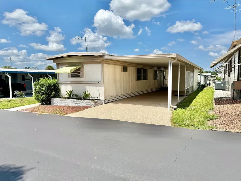 7103 El Meyers Street Zephyrhills FL 33541