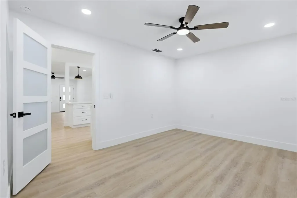 4420 W Bay Court Avenue Tampa FL 33611