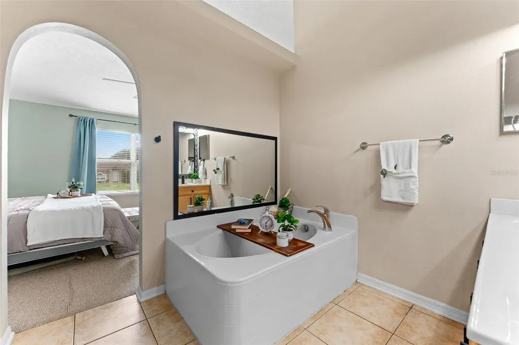 1778 Sunset Ridge Drive Mascotte FL 34753