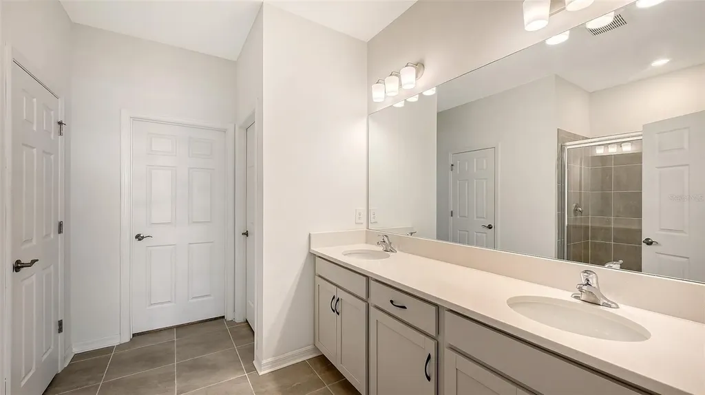 1763 Spreader Lane Sarasota FL 34240