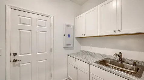 1763 Spreader Lane Sarasota FL 34240