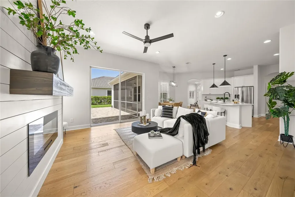 8275 Barton Farms Boulevard Sarasota FL 34240