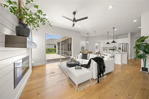 8275 Barton Farms Boulevard Sarasota FL 34240