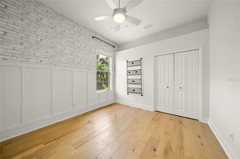 8275 Barton Farms Boulevard Sarasota FL 34240