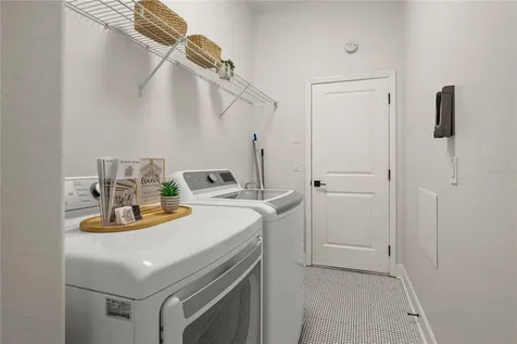 8275 Barton Farms Boulevard Sarasota FL 34240