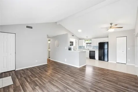 8704 Marlin Court Tampa FL 33634