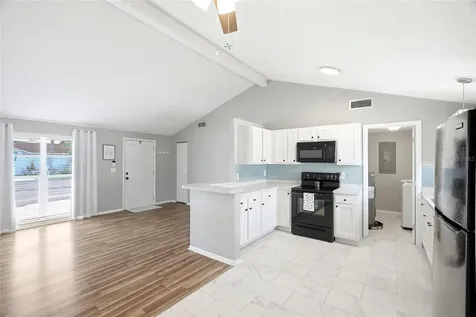 8704 Marlin Court Tampa FL 33634