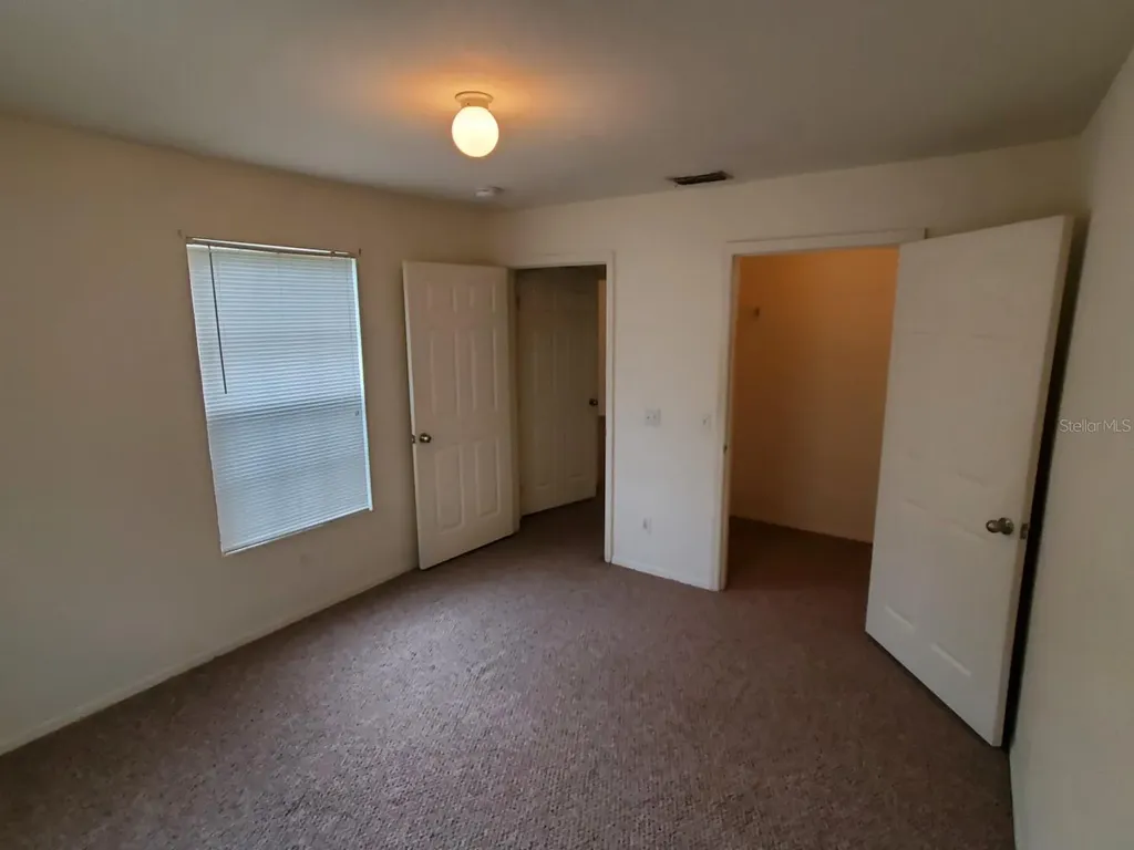 5903 Willow Ridge Drive Zephyrhills FL 33541