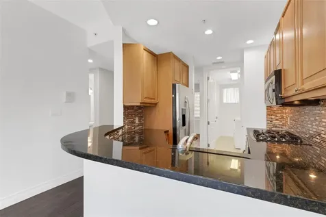 235 Cocoanut Avenue Sarasota FL 34236