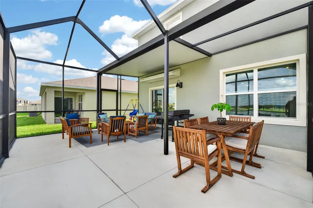 9744 Crescent Ray Drive Wesley Chapel FL 33545