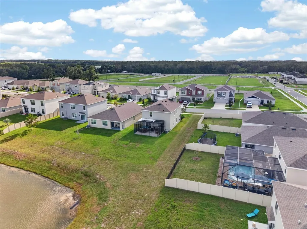 9744 Crescent Ray Drive Wesley Chapel FL 33545