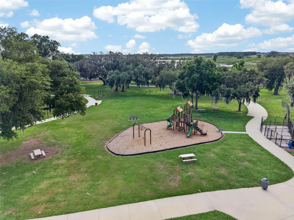 9744 Crescent Ray Drive Wesley Chapel FL 33545