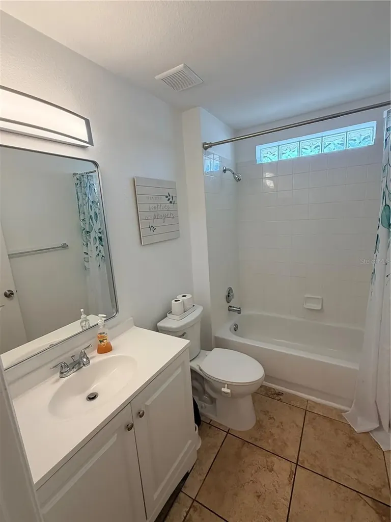 1432 Dew Bloom Road Valrico FL 33594