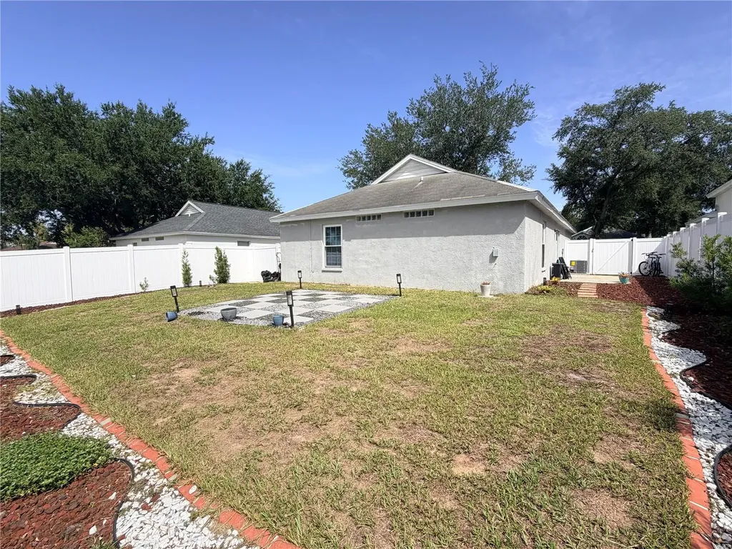 1432 Dew Bloom Road Valrico FL 33594